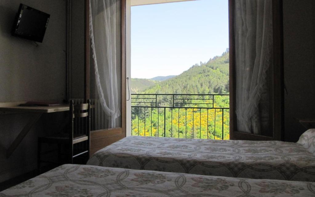Hôtel Des Rochers Marvejols Quarto foto